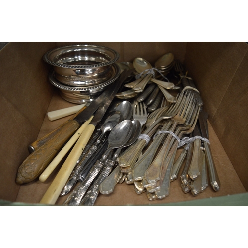 907 - A quantity of plated flatware and a pair of decanter coasters.