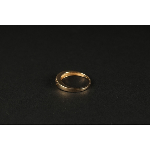 1018 - A 9CT YELLOW GOLD 5-STONE NATURAL CINNAMON DIAMOND RING, channel set. RBC diamonds 0.45ct approx.... 