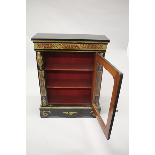 515 - A GOOD VICTORIAN BOULLE INLAID CABINET with plain top and sides, the front with glass panel door and... 