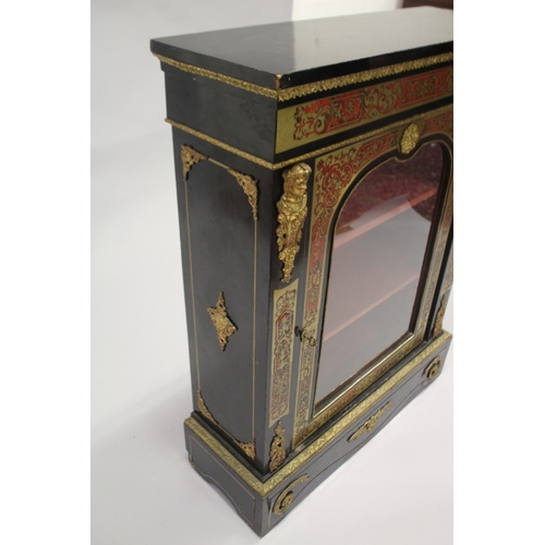 515 - A GOOD VICTORIAN BOULLE INLAID CABINET with plain top and sides, the front with glass panel door and... 