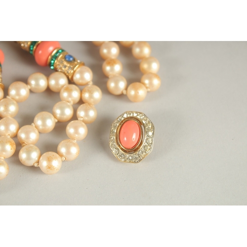 862 - A PEARL AND CORAL NECKLACE.