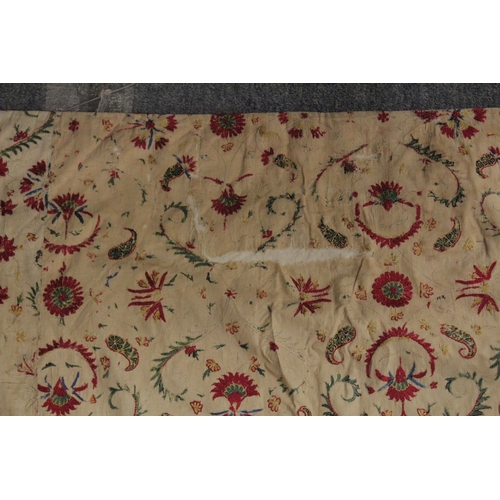 102 - A VERY FINE AND LARGE 17TH -18TH CENTURY MUGHAL INDIAN SILK EMBROIDERED FLOOR SPREAD TEXTILE.