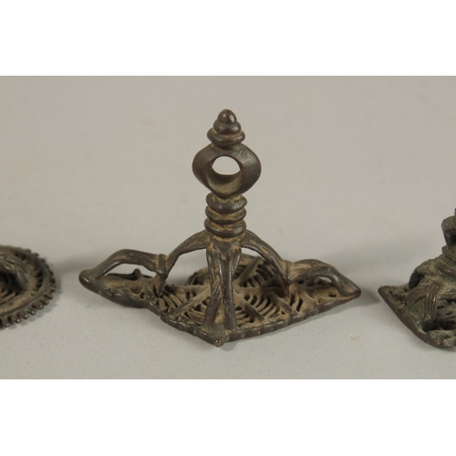 150 - A GROUP OF FIVE 17TH CENTURY TIBETAN OR SOUTH INDIAN BUDDHIST BRONZE STAMPS, (5).