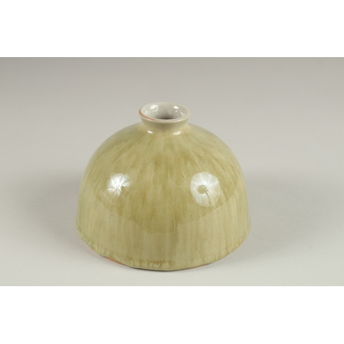 18 - A CHINESE GREEN GLAZED PORCELAIN DOMED INK POT, 13.5cm diameter.