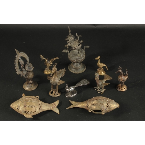 272 - A COLLECTION OF INDIAN BRONZE ITEMS, (qty).