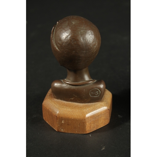 273 - AN AFRICAN BRONZE BUST TOGETHER WITH A DECORATIVE GLASS BOX, (2).