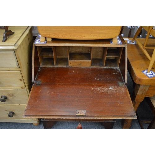 230 - An Edwardian mahogany bureau.