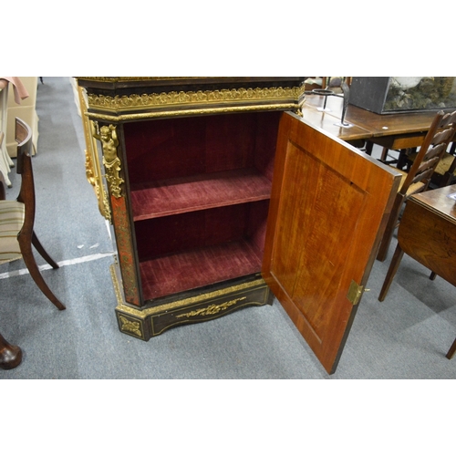 277 - A very good Victorian Boulle pier cabinet with ormolu mounts.