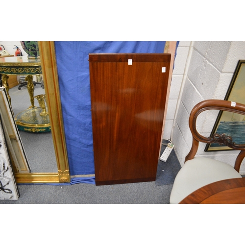 311 - A good quality reproduction mahogany twin pedestal extending dining table with one leaf.