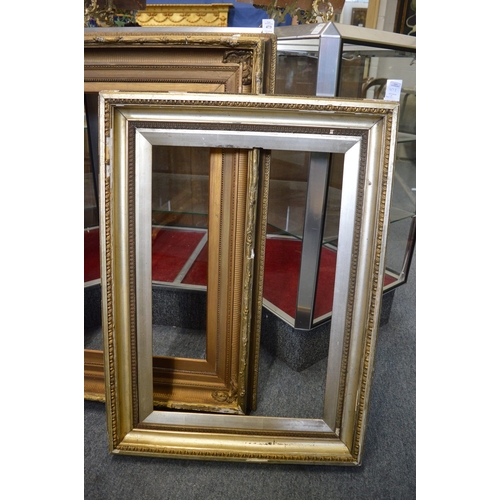 473 - Two gilt picture frames, rebate sizes 66cm x 45cm and 61cm x 41cm.