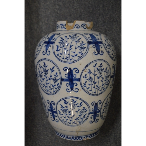 596 - Two 19th century or earlier delft vases.