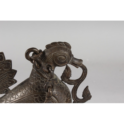 103 - A FINE 19TH CENTURY SOUTH INDIAN DECCANI BRONZE HAMSA BIRD HANGING OIL LAMP.