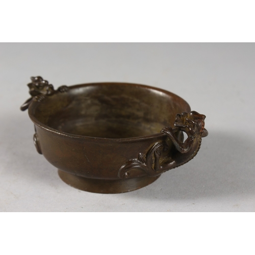 177 - A SMALL CHINESE BRONZE TWIN HANDLE CENSER, the handles formed as chilong, base with character mark, ... 