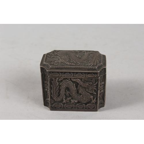 243 - A 19TH CENTURY CHINESE SILVER DRAGON BOX.