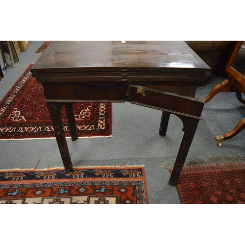 271 - A Chippendale period mahogany rectangular fold-over combination card/tea table.