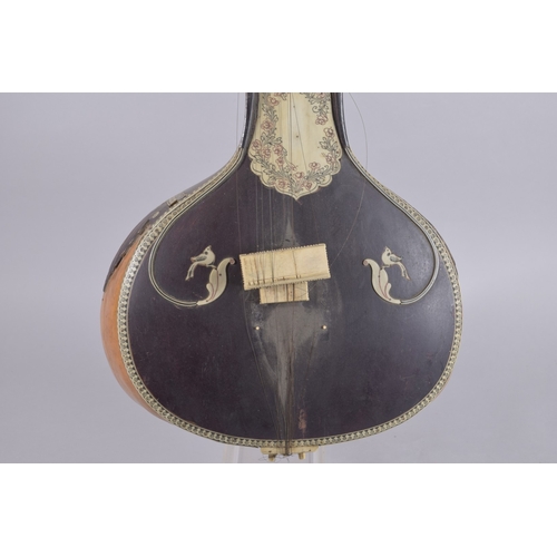 133 - A VERY FINE 19TH CENTURY INDIAN BONE MOUNTED SITAR MUSICAL INSTRUMENT, 12.5cm long.