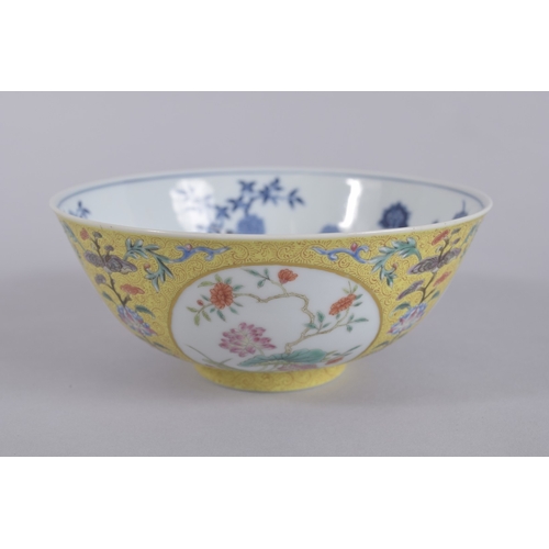 45 - A CHINESE DAOGUANG YELLOW GROUND FAMILLE ROSE PORCELAIN MEDALLION BOWL, mark and period, the exterio... 