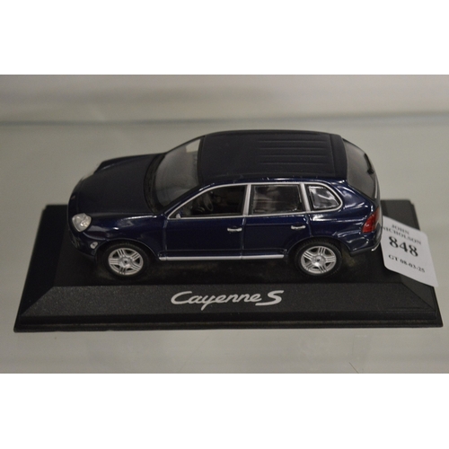 848 - A model of a Porsche Cayenne S.