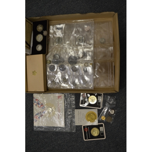 857 - A quantity of collectors and other coins.