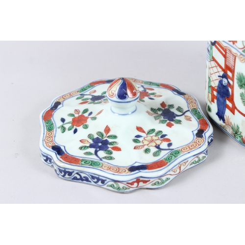 168 - A CHINESE FAMILLE VERTE PORCELAIN BOX AND COVER, the cover painted with flowers, the body with panel... 