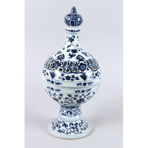 172 - A CHINESE BLUE AND WHITE PORCELAIN PEDESTAL BOWL AND COVER, the cover with pierced decoration. 37cms... 