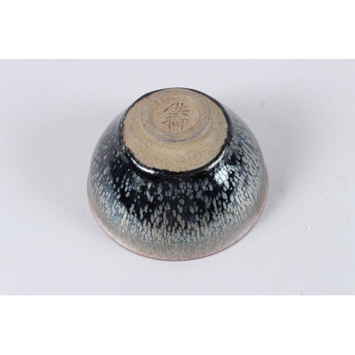 177 - A CHINESE HARE'S-FUR BOWL. 12.5cms diameter.