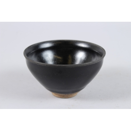 178 - A CHINESE HARE'S-FUR BOWL. 12.5cms diameter.