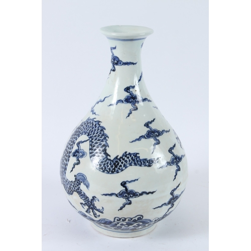 111 - A CHINESE BLUE AND WHITE 
