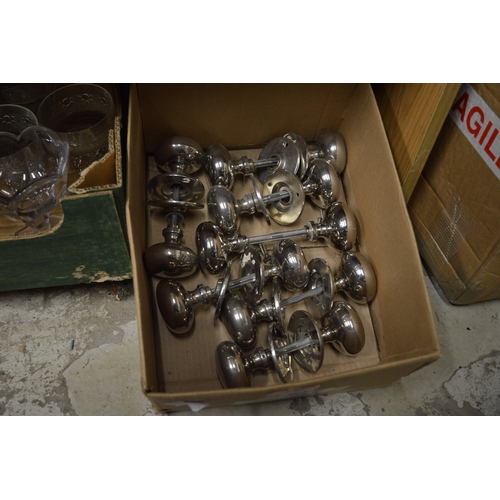 16 - Quantity of chrome door knobs.