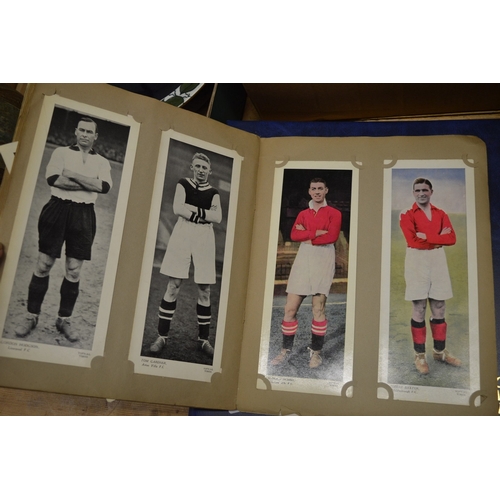 586 - A collection of cigarette cards in albums plus loose cards and The Topical Times Panel Portrait albu... 