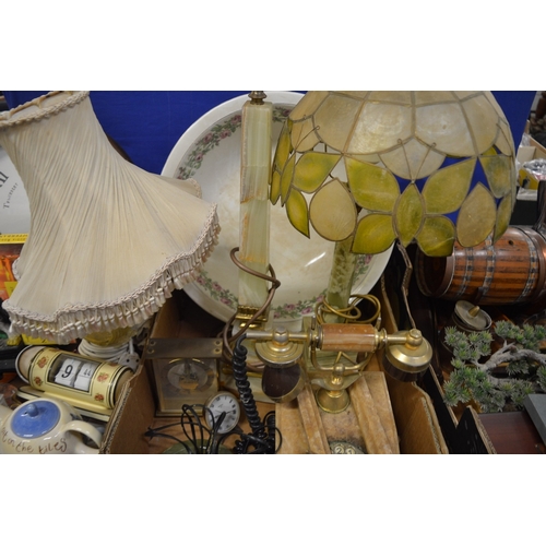 647 - A large quantity of miscellaneous collectable, table lamps etc.