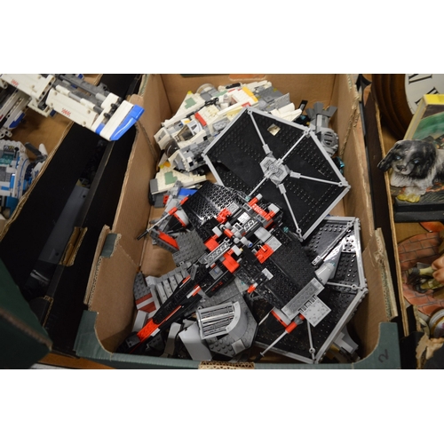 649 - A large quantity of Lego etc.