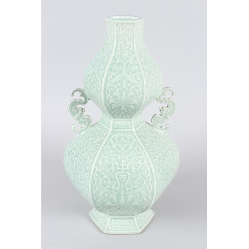 29 - A FINE CHINESE CELADON CARVED 