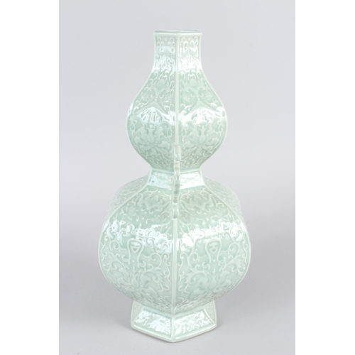29 - A FINE CHINESE CELADON CARVED 