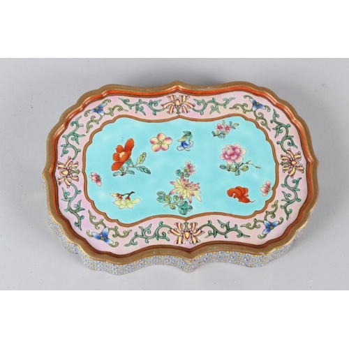 52 - A CHINESE FAMILLE ROSE PORCELAIN TRAY OR BRUSH WASHER, IN THE QIANLONG STYLE, probably 20th century,... 