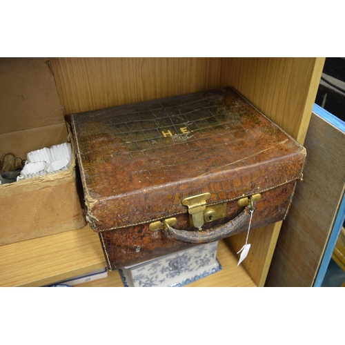 103 - A leather dressing case.