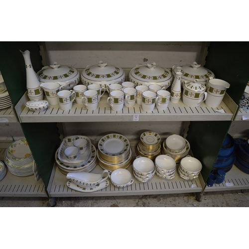 71 - Large quantity of Spode Persia dinnerware etc.