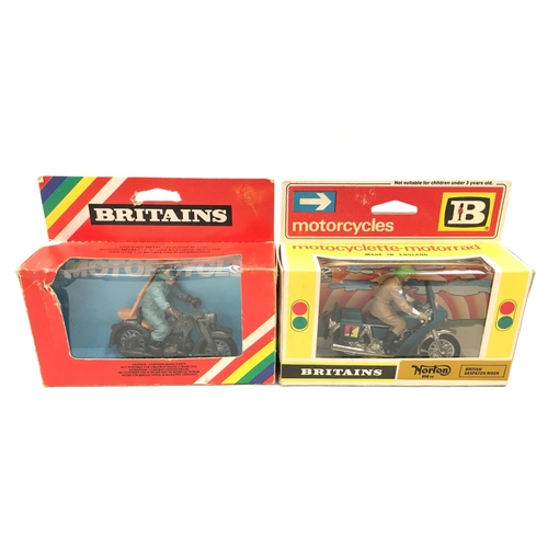 458 - Two Britains Motorcycle Range military models: 9672 British Despatch Rider (E in VG/E box); 9679 Ger... 