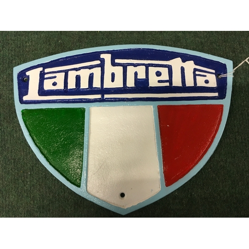 1390 - A Lambretta shield sign (213).