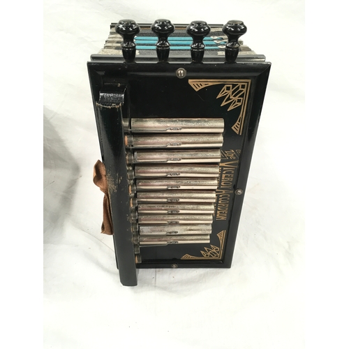 487 - Superior Viceroy Accordion.