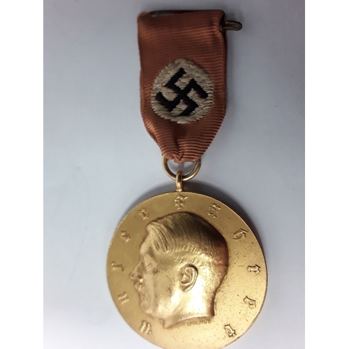 100 - WW2 German Nazi Hitler 1935 medal plus one other 1935 medal.