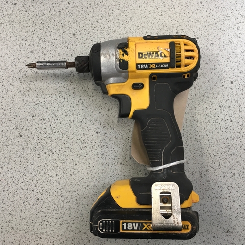 2137 - An 18v DeWalt XR drill (ref:130).