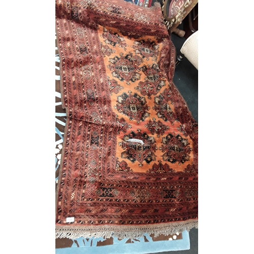 2358 - An oriental rug 193 x 128cm.