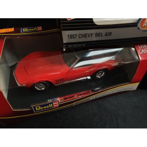 2018 - Three modern collectors die cast cars in boxes.