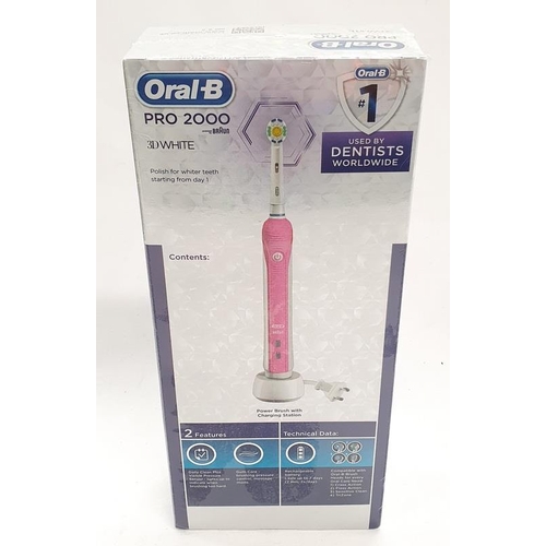 290 - Oral-B Pro 2000 3D White electric toothbrush sealed as new (REF 22).