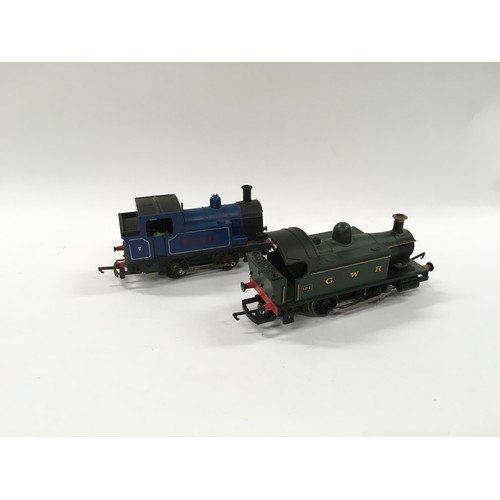 188 - 2 Hornby/Triang 0-4-0 tank locomotives. Good condition.