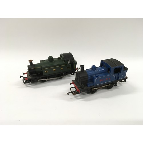 188 - 2 Hornby/Triang 0-4-0 tank locomotives. Good condition.