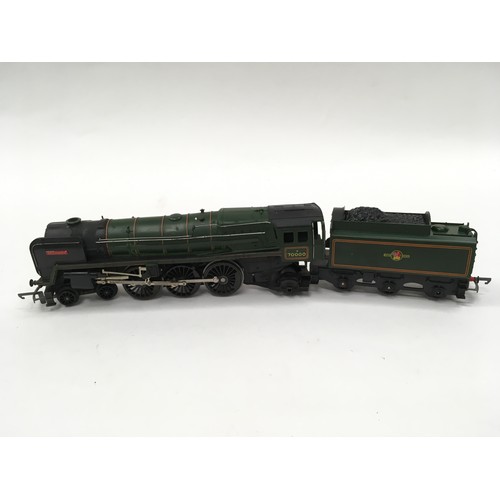 266 - 3 Hornby steam locomotives: Class 7MT 'Britannia' 4-6-2 #7000, 4-6-0 locomotive #45272 and 4-6-2 ‘Al... 