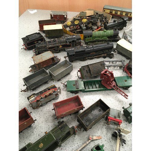 293 - Large quantity of OO model railway items to include locomotives, Loco body’s and chassis and various... 