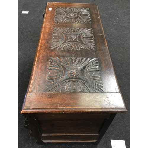 179 - An antique oak intricatley carved wood coffer 106x45x55cm.